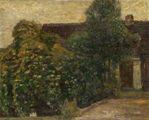 Bäume vor dem Haus