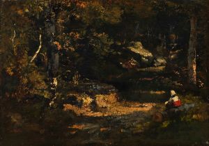 Femme assise sur un tronc d’arbre