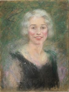 Mrs. Leslie Carter